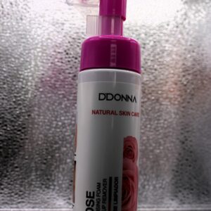Mousse nettoyante rose