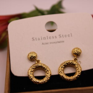 Boucle d'oreille en forme de cercle