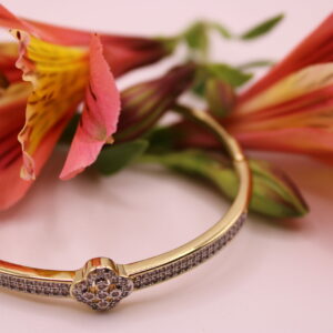 Bracelets avec fleur