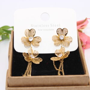 Boucle d'oreille fleur pendante