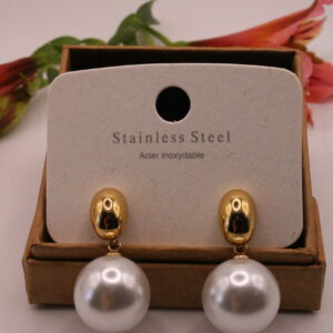 Boucle d'oreille perle pendantes